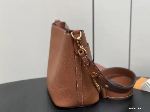Affordable and Lock x - 12CM LOUIS 20 x VUITTON 20.5 Walk 0706